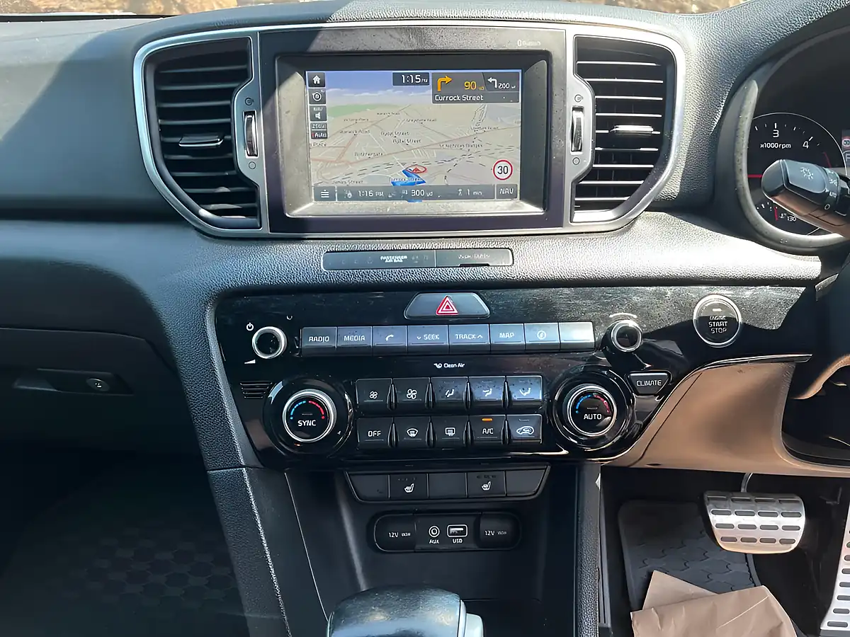 Used 2017 Kia Sportage GT-Line Silver - Interior and Exterior details 14