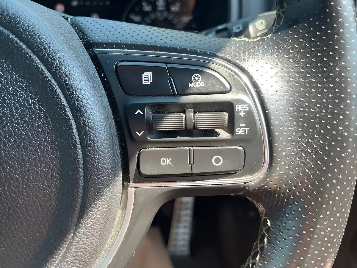 Used 2017 Kia Sportage GT-Line Silver - Interior and Exterior details 17