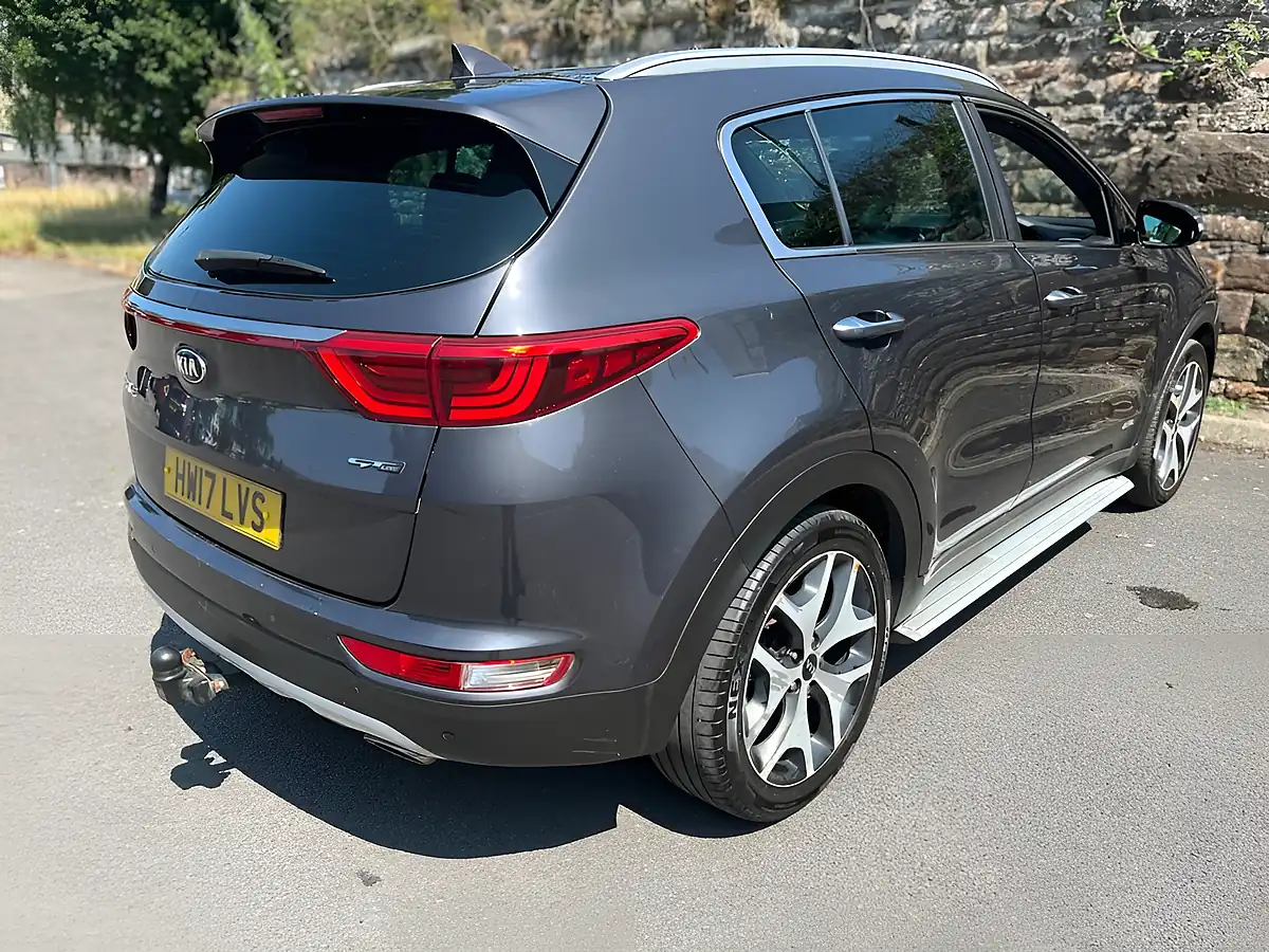 Used 2017 Kia Sportage GT-Line Silver - Interior and Exterior details 7