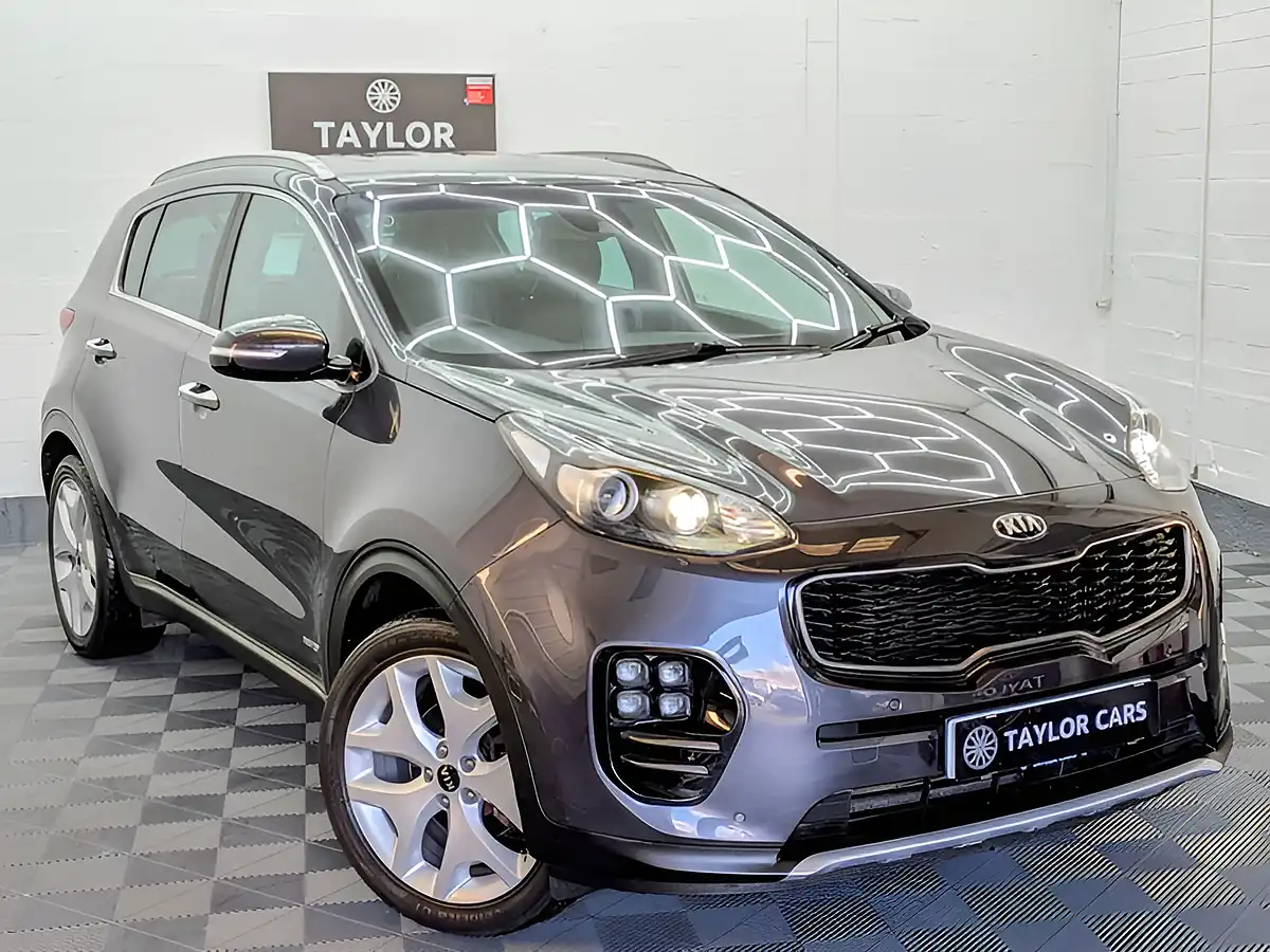 Used 2017 Kia Sportage GT-Line Silver - Interior and Exterior details 3