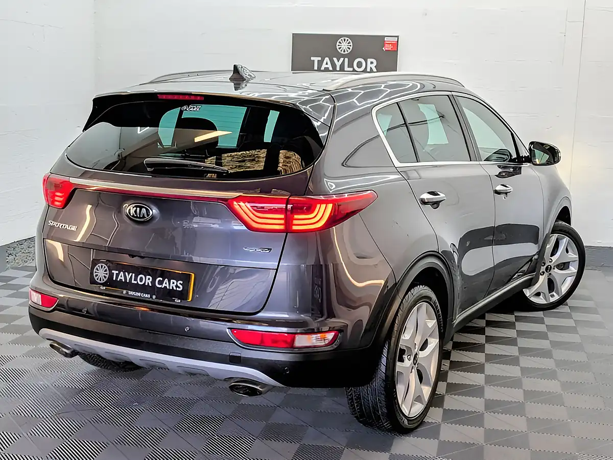 Used 2017 Kia Sportage GT-Line Silver - Interior and Exterior details 5