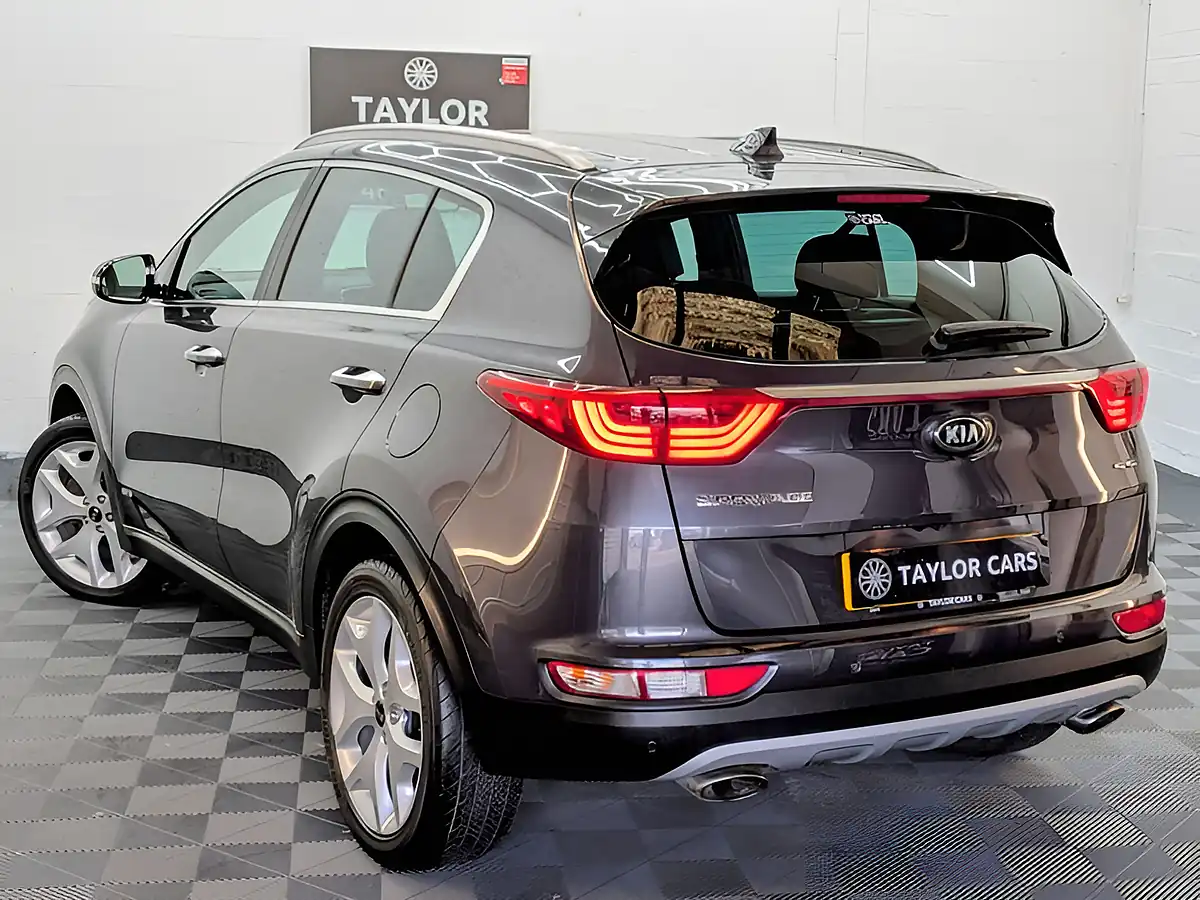 Used 2017 Kia Sportage GT-Line Silver - Interior and Exterior details 7
