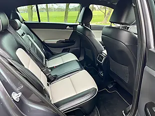 Used 2017 Kia Sportage GT-Line Silver - Interior and Exterior details 10