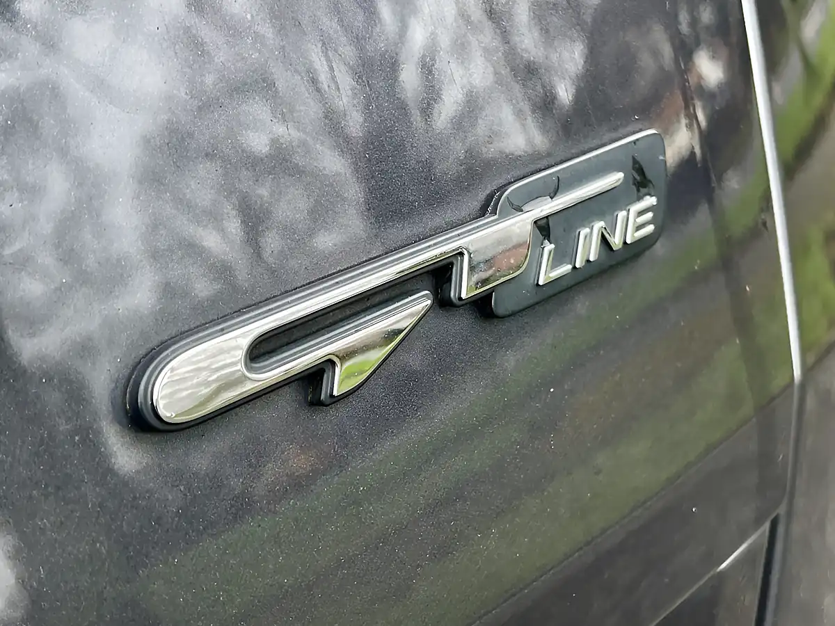 Used 2017 Kia Sportage GT-Line Silver - Interior and Exterior details 8