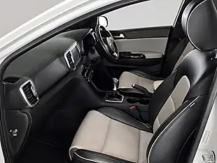 Used 2017 Kia Sportage GT-Line White - Interior and Exterior details 7