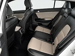 Used 2017 Kia Sportage GT-Line White - Interior and Exterior details 8