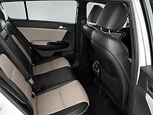 Used 2017 Kia Sportage GT-Line White - Interior and Exterior details 9