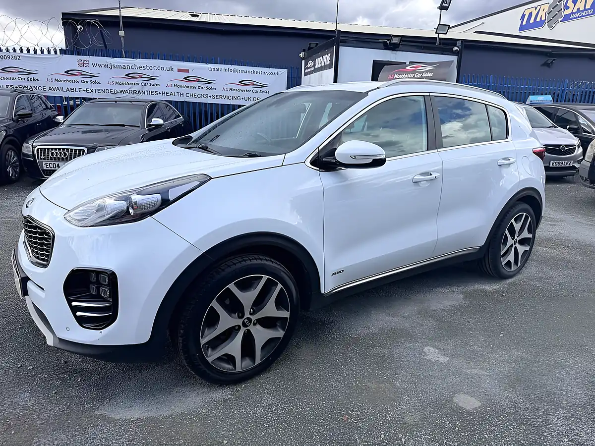 Used 2017 Kia Sportage GT-Line White - Interior and Exterior details 10