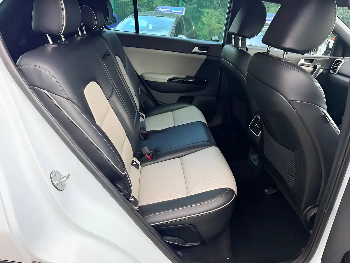 Used 2017 Kia Sportage GT-Line White - Interior and Exterior details 16