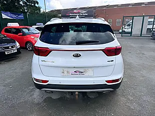 Used 2017 Kia Sportage GT-Line White - Interior and Exterior details 7