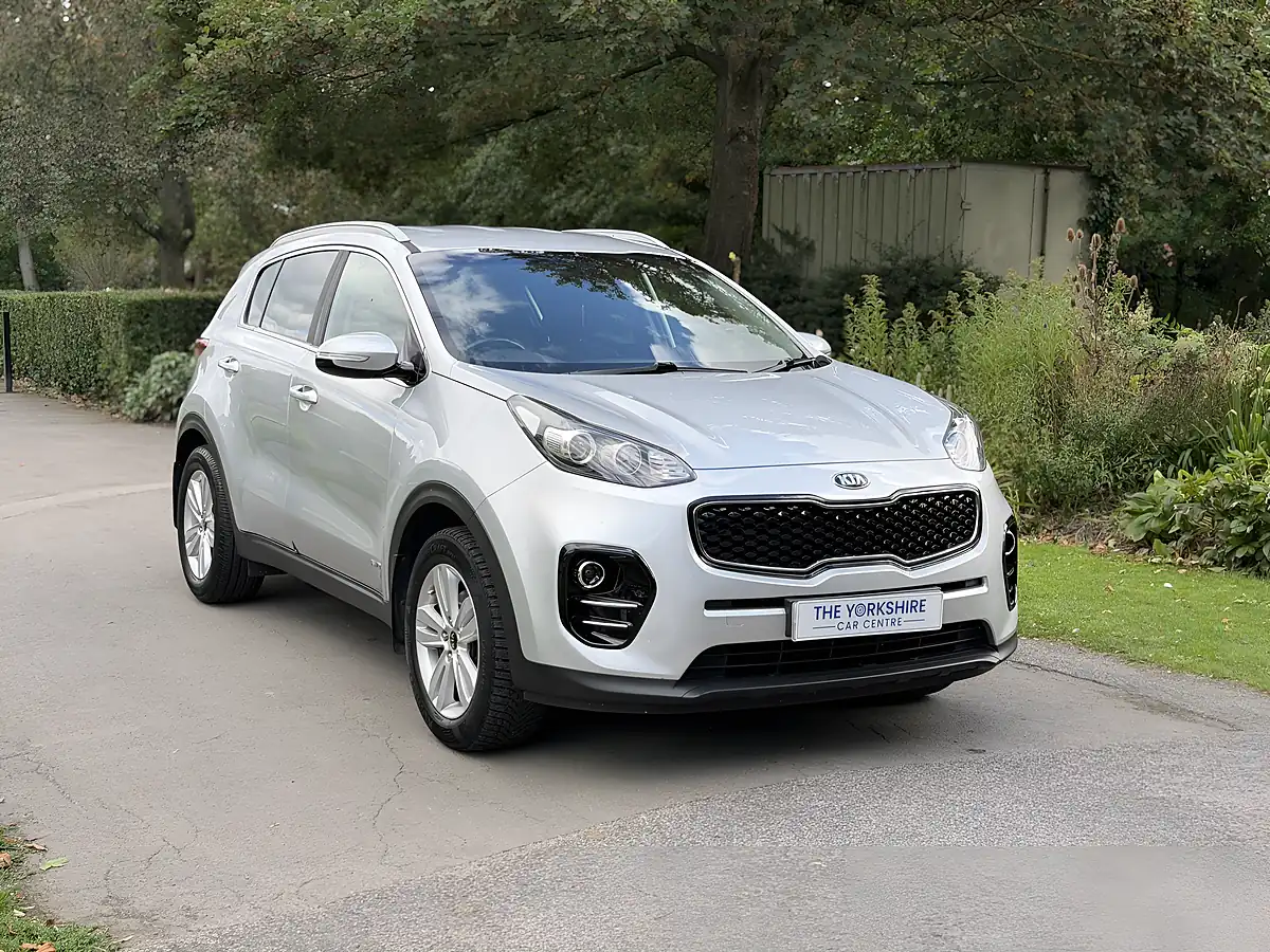 Used 2017 Kia Sportage KX-2 Silver - Front View