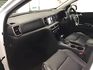 Used 2017 Kia Sportage KX-3 White - Interior and Exterior details 17