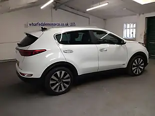 Used 2017 Kia Sportage KX-3 White - Interior and Exterior details 5