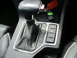 Used 2017 Kia Sportage KX-4 White - Interior and Exterior details 18