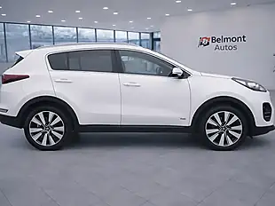 Used 2017 Kia Sportage KX-4 White - Interior and Exterior details 3