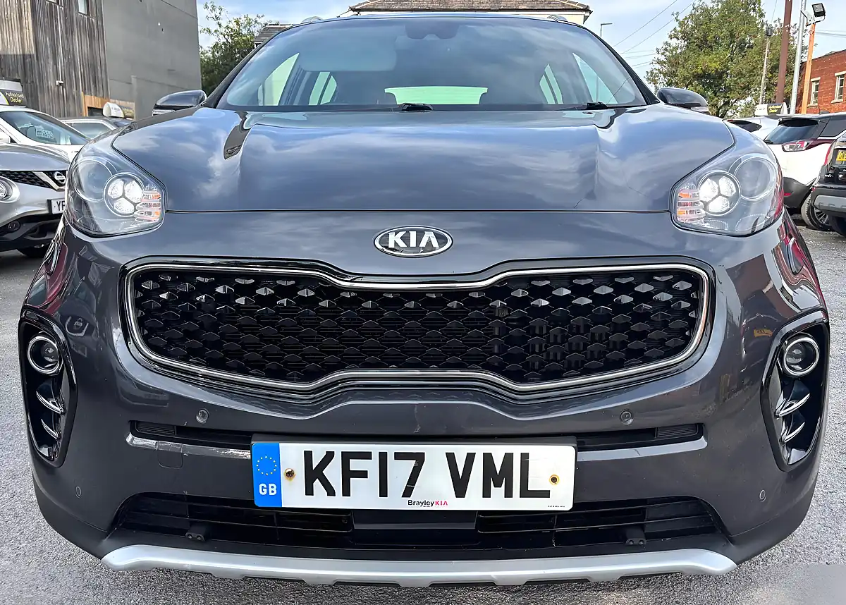 Used 2017 Kia Sportage KX-5 Silver - Interior and Exterior details 4