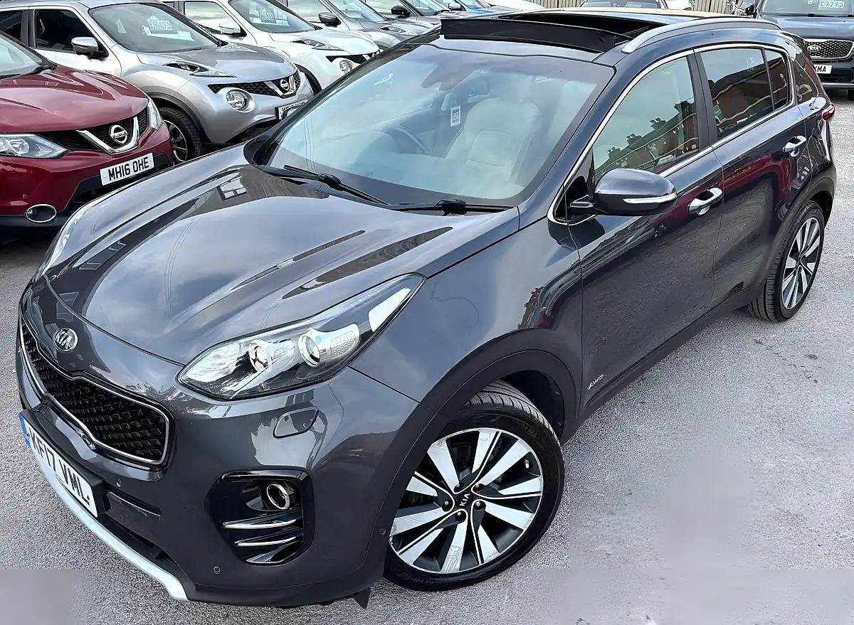 Used 2017 Kia Sportage KX-5 Silver - Interior and Exterior details 7