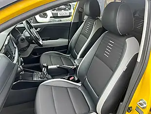 Used 2017 Kia Stonic First Edition Yellow - Interior and Exterior details 13