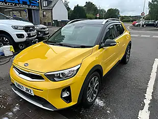 Used 2017 Kia Stonic First Edition Yellow - Interior and Exterior details 2