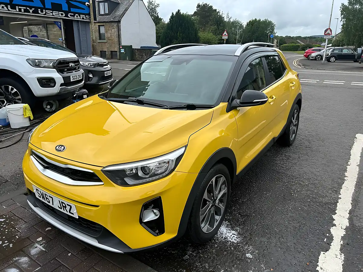 Used 2017 Kia Stonic First Edition Yellow - Interior and Exterior details 2