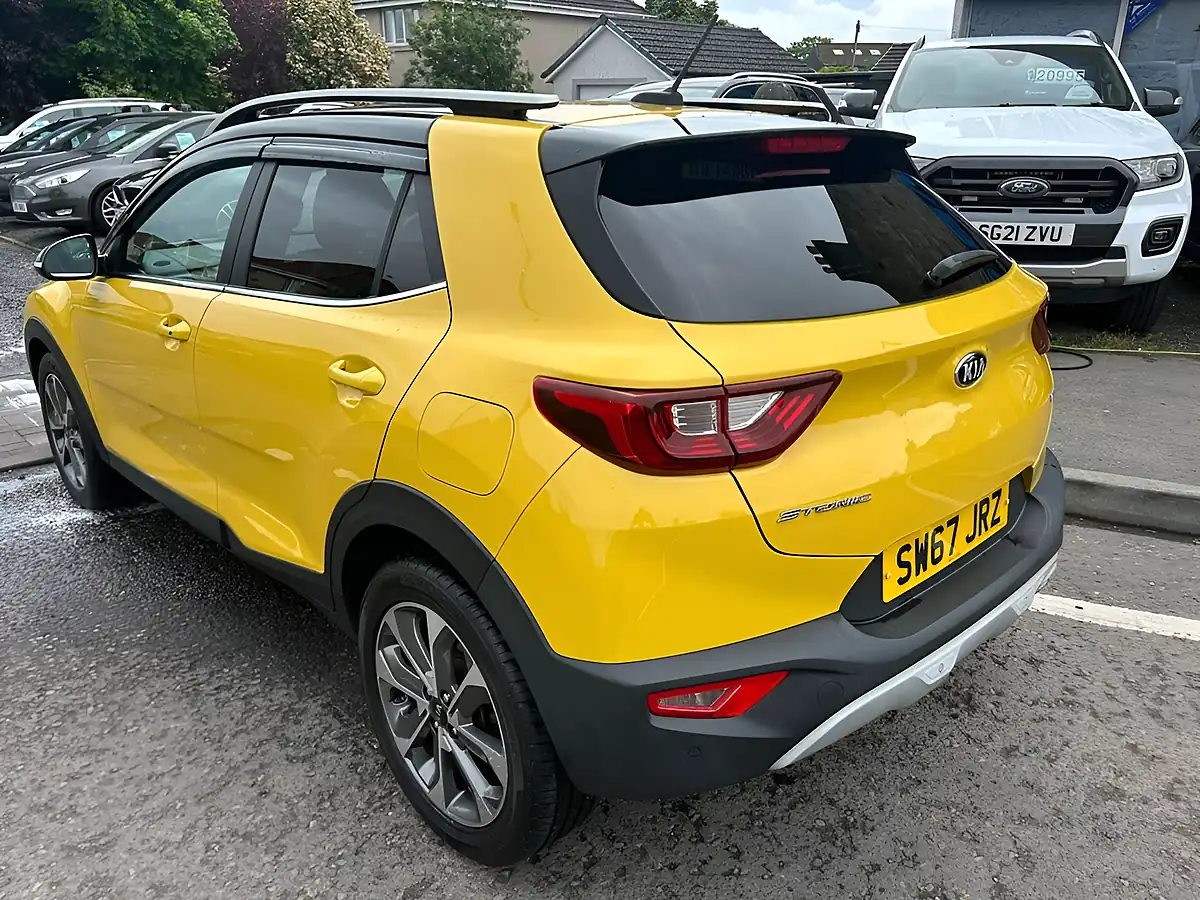 Used 2017 Kia Stonic First Edition Yellow - Interior and Exterior details 3