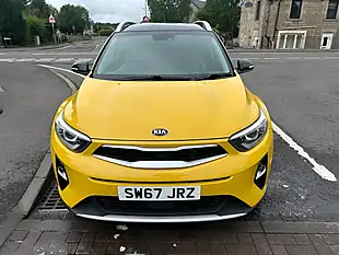 Used 2017 Kia Stonic First Edition Yellow - Interior and Exterior details 6