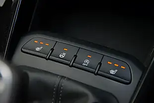 Used 2017 Kia Stonic First Edition Yellow - Interior and Exterior details 15