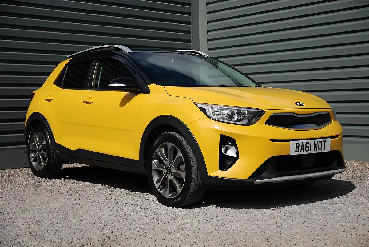 Used 2017 Kia Stonic First Edition Yellow - Interior and Exterior details 2