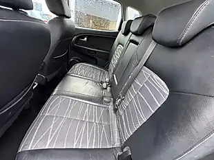 Used 2017 Kia Venga 3 White - Interior and Exterior details 7