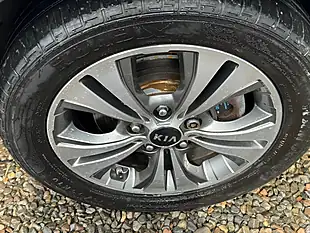 Used 2017 Kia Venga 4 Grey - Interior and Exterior details 16