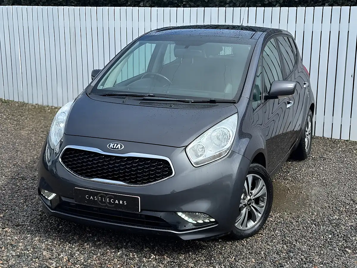 Used 2017 Kia Venga 4 Grey - Interior and Exterior details 2