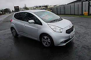 Used 2017 Kia Venga Silver - Interior and Exterior details 4