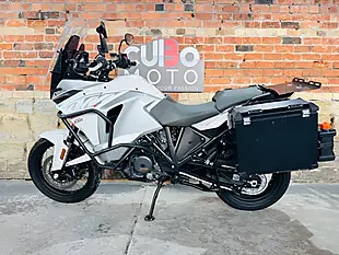 Used 2017 Ktm 1290 Super Adventure T White - Interior and Exterior details 11