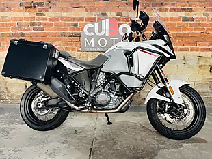 Used 2017 Ktm 1290 Super Adventure T White - Interior and Exterior details 2