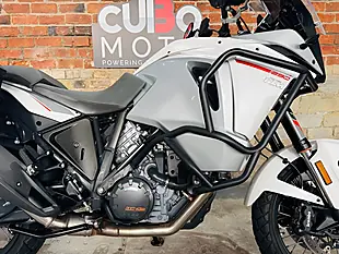 Used 2017 Ktm 1290 Super Adventure T White - Interior and Exterior details 7
