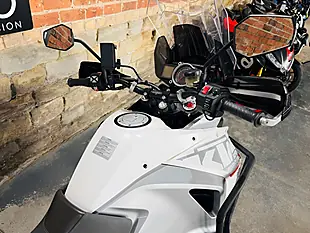 Used 2017 Ktm 1290 Super Adventure T White - Interior and Exterior details 8