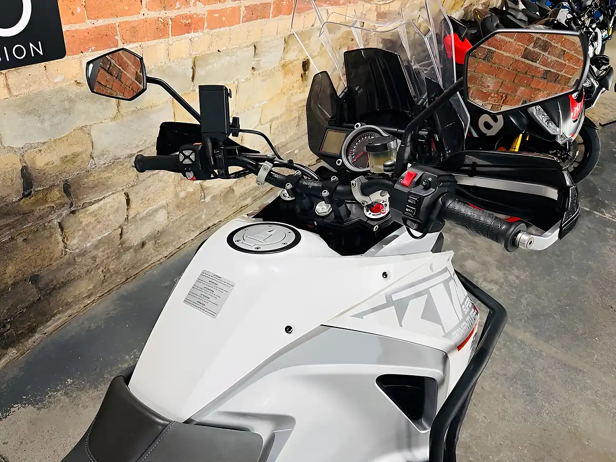 Used 2017 Ktm 1290 Super Adventure T White - Interior and Exterior details 8
