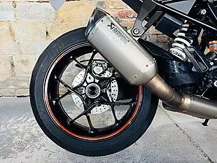 Used 2017 Ktm 1290 Super Duke R Gen 2 Black - Interior and Exterior details 10