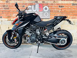 Used 2017 Ktm 1290 Super Duke R Gen 2 Black - Interior and Exterior details 11