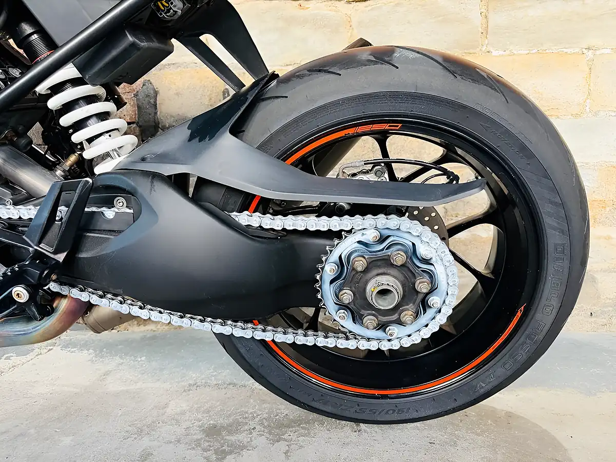 Used 2017 Ktm 1290 Super Duke R Gen 2 Black - Interior and Exterior details 17