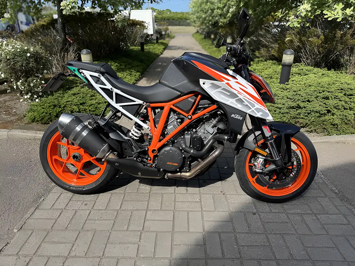 Used 2017 Ktm 1290 Super Duke R - Front View