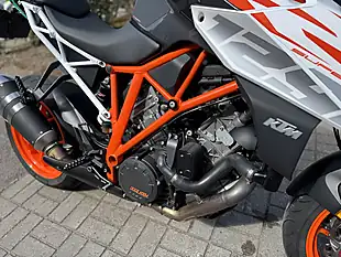 Used 2017 Ktm 1290 Super Duke R - Interior and Exterior details 12
