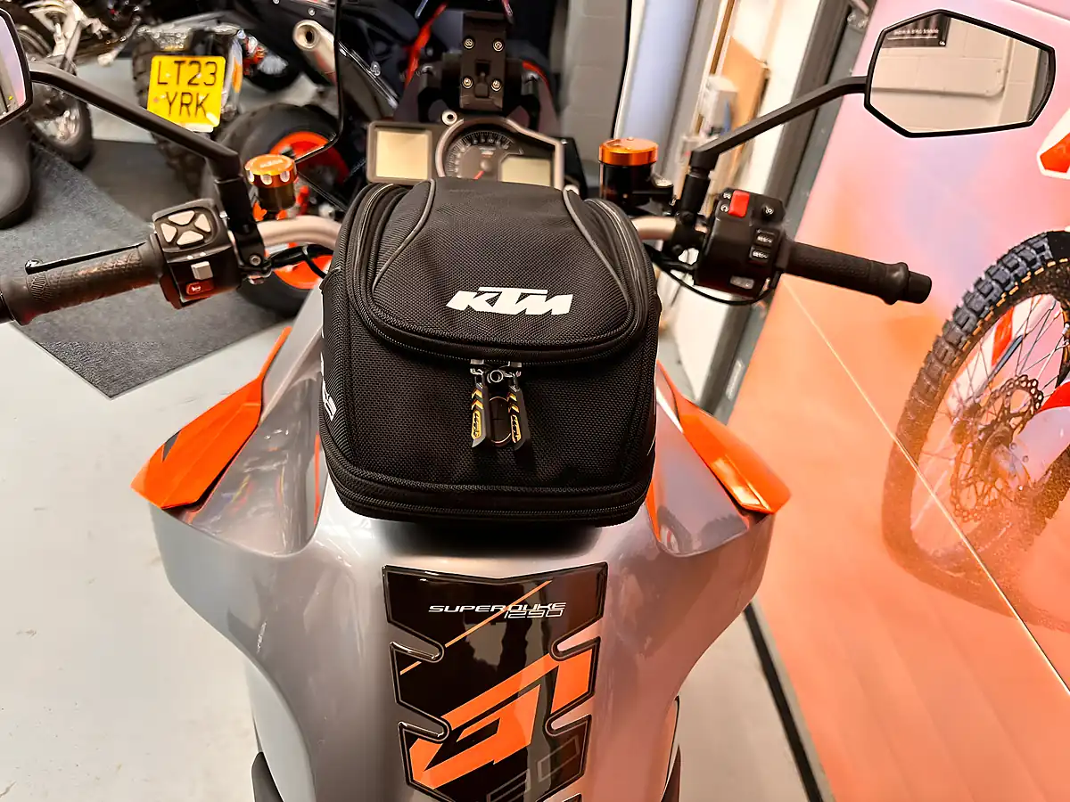 Used 2017 Ktm 1290 Superduke GT - Interior and Exterior details 4