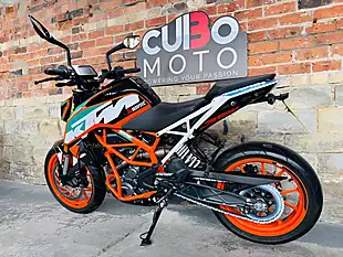 Used 2017 Ktm 390 Duke Orange - Interior and Exterior details 13