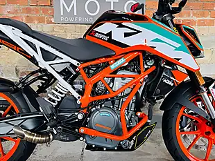 Used 2017 Ktm 390 Duke Orange - Interior and Exterior details 7