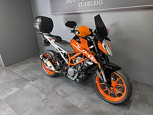 Used 2017 Ktm 390 Duke Orange - Interior and Exterior details 2