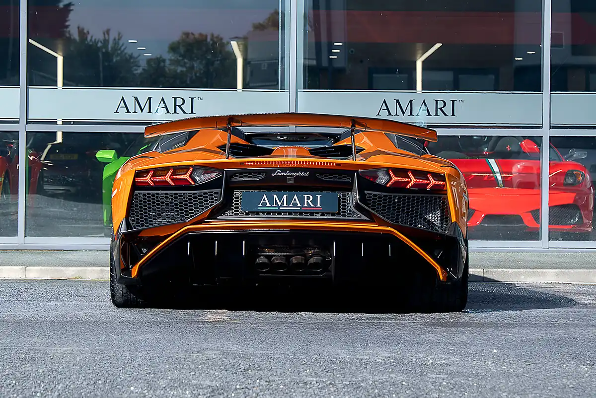 Used 2017 Lamborghini Aventador Sv Roadster Arancio Atlas - Interior and Exterior details 8