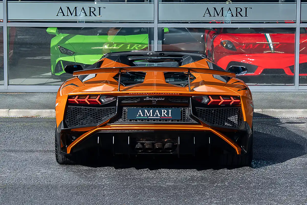 Used 2017 Lamborghini Aventador Sv Roadster Arancio Atlas - Interior and Exterior details 9