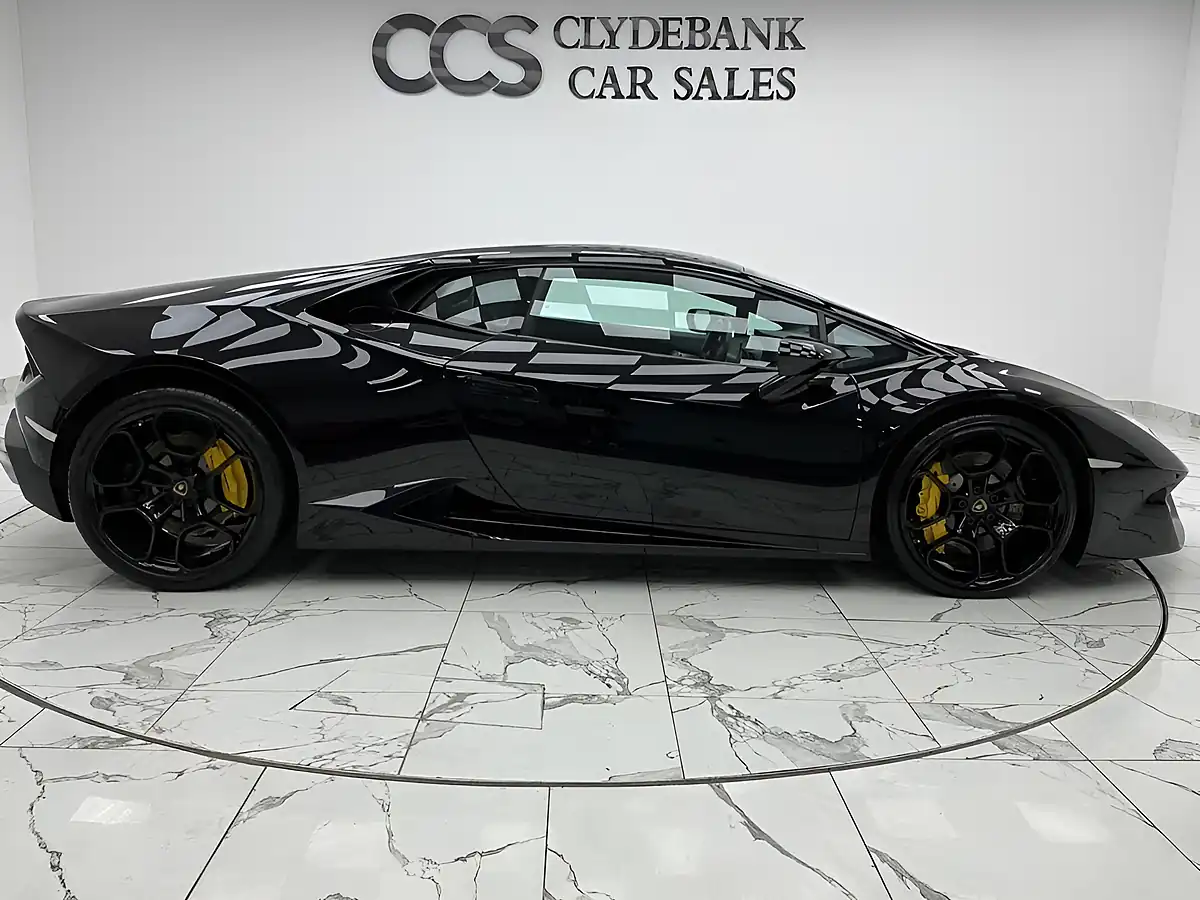 Used 2017 Lamborghini Huracan Coupe Black - Interior and Exterior details 2