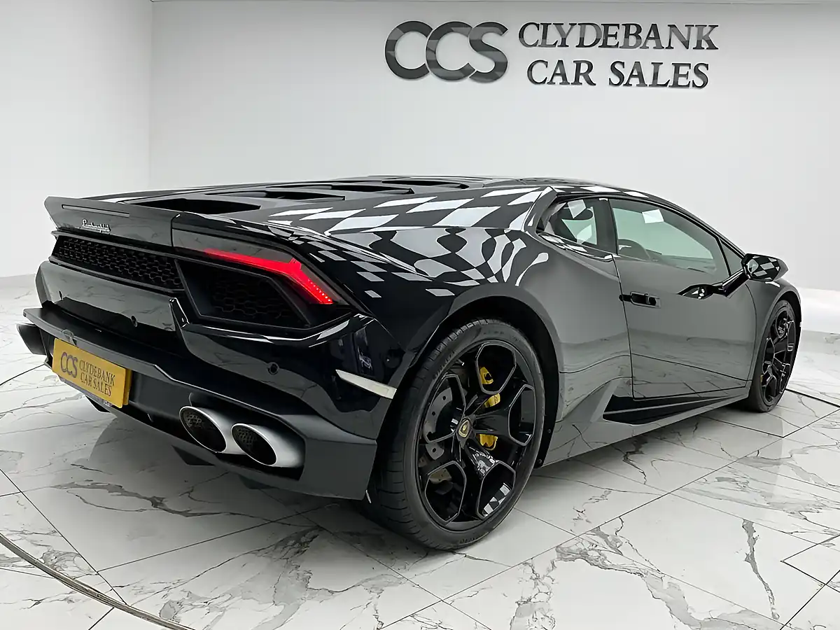 Used 2017 Lamborghini Huracan Coupe Black - Interior and Exterior details 3